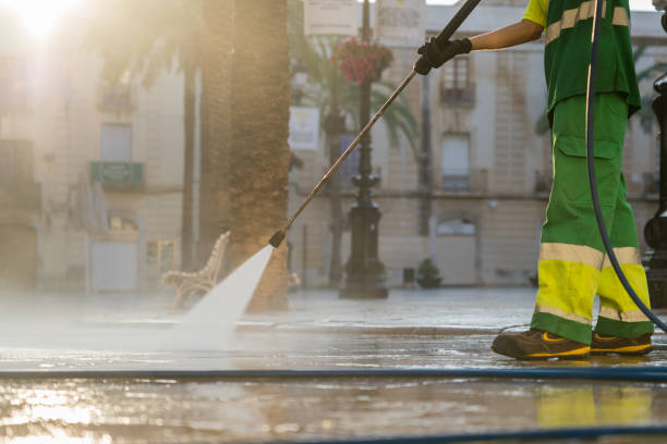 Best Playground Equipment Cleaning  in Spring Hill, FL